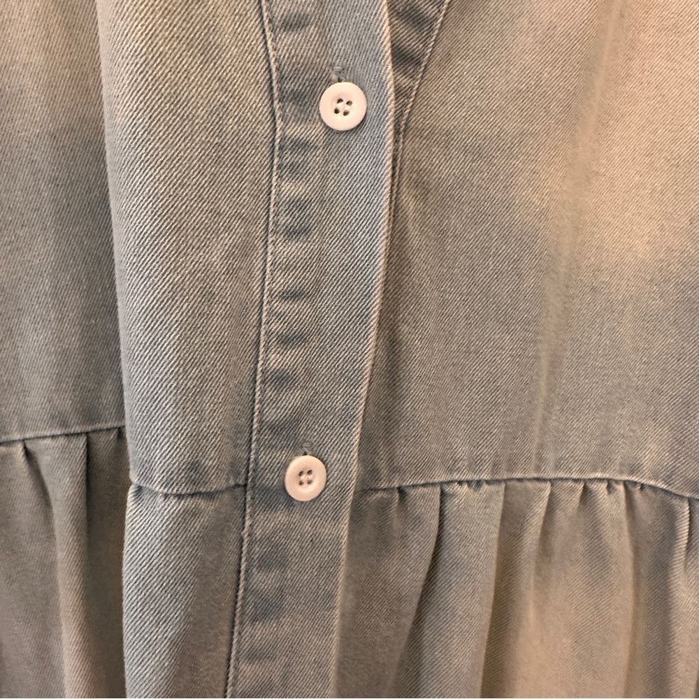 Light Wash Denim Babydoll Dress M Ruffle Tiered 3/4 Sleeve Boho Casual Cutesy - Picture 3 of 9